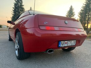 Alfa Romeo GTV 916 2.0 TwinSpark - 2