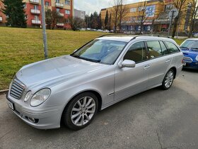 MERCEDES BENZ E200 CDi - 2