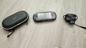 PSP E1004 - 2