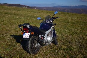 Suzuki GS500 + kufor GIVI - 2