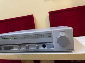 Grundig V7200 - 2