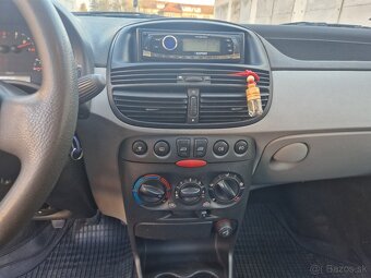 Fiat Punto - 2