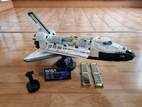 Lego NASA Raketoplán Discovery + Hubblov teleskop - 2