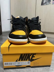 Nike Air Jordan 1 Retro High OG Taxi - 2