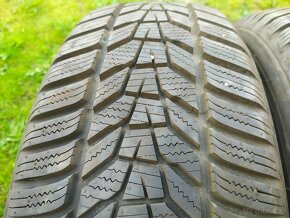 Zimné gumy 215/60 R17 Hankook 4kusy - - 2