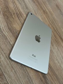 iPad mini 4, 16GB - 2