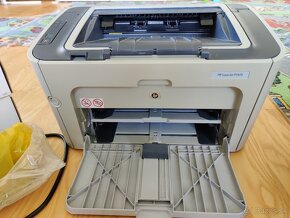 Laserová tlačiareň HP LaserJet 1505 - 2