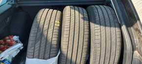 4 komplety Skoda Octavia Rotare 17" letne pneu Michelin - 2