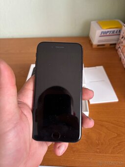 iPhone se 64gb - 2