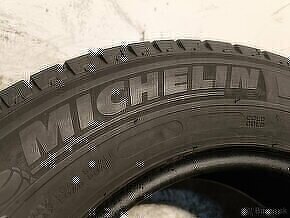 215/70 R15C Letné pneumatiky Michelin 4kusi - 2