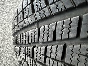 Predám zimné pneumatiky 205/60R16 Hankook - 2