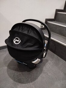 Cybex aton 5 - 2