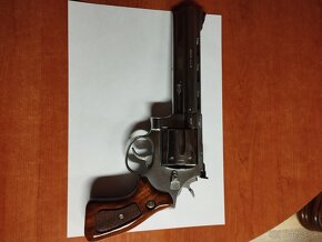 Revolver Taurus - 2