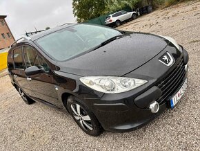 Peugeot 307 SW 1.6 HDi 7 miestne  - 2