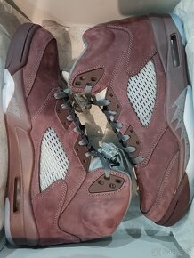 Air Jordan 5 Retro SE "Burgundy" - 2