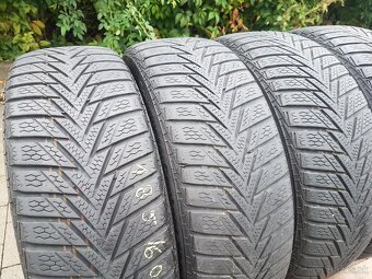 Zimne 185/60R15 Continental - 2