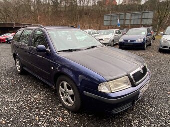 Škoda Octavia Combi 1.9TDI 81kW klima tempomat park.senzory - 2