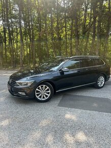 Volkswagen Passat Variant 2.0 TDI EVO Elegance DSG - 2