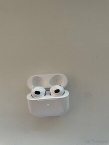 apple airpods 3.generácie - 2