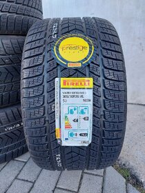 305/30R20 Zimné pneu Pirelli Sottozero - 2