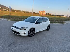 Volkswagen e golf 85kw automat - 2