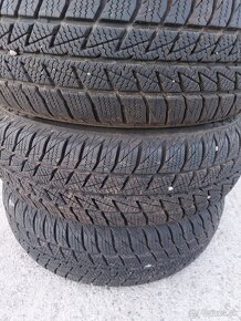 Predam 4ks zimne pneumatiky Bestdrive 175/65 r14 - 2