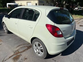 Rozpredám na náhradné diely Opel Corsa D 1.2 A12XER - 2