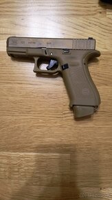 Glock 19X + nova 2kg spust + puzdra - 2