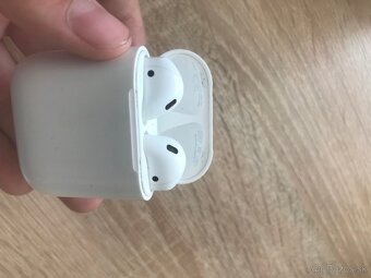 Airpods 1 - 2