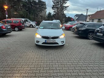 Kia ceed 2010 1.6 crdi - 2