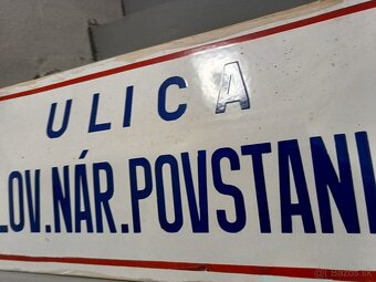 smaltovaná tabuľa Ulica Slov. Nár. Povstania SNP - 2