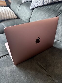 Apple mac air model a2179 rose - 2