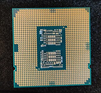 Intel i7-10700 - 2