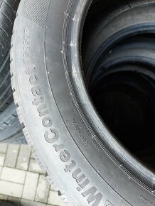 Predám 2ks zimné pneumatiky 215/55 R17 98V - 2