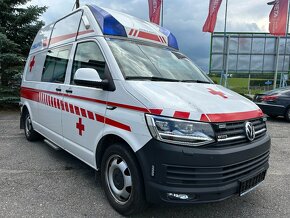 Volkswagen Transporter T6 - 2.0 TDI Sanitní vůz 4x4 - 2