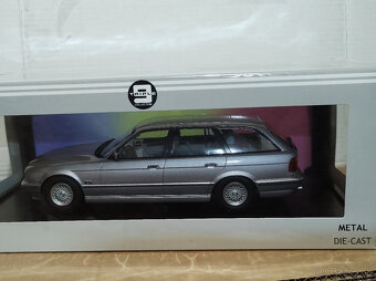 1:18 BMW 5 e34 - 2