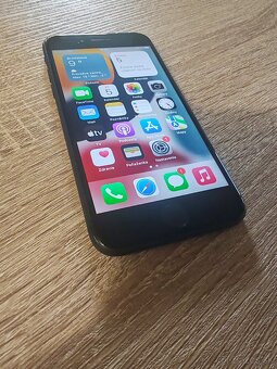 iPhone 7 / 128GB čierny NOVA BATERIA TOP stav - 2