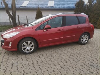 Peugeot 308 SW 7-miestne - 2