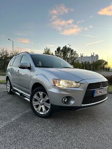 Mitsubishi Outlander 2.2 Diesel, 4x4 Automat, BiXenon - 2