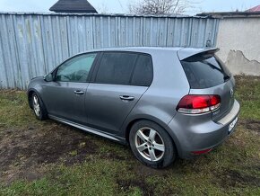 VW Golf 6 1.6tdi - 2