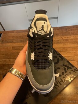 Air Jordan 4 Fear 43 - 2