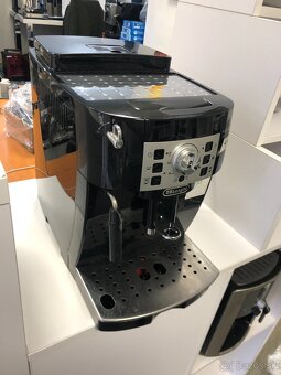 DELONGHI MAGNIFICA  22.110 B s ročnou zárukou - 2