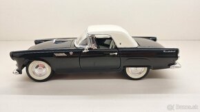 CHEVROLET THUNDERBIRD 1:18 - 2