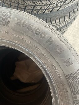 205/60 R15 continental - 2