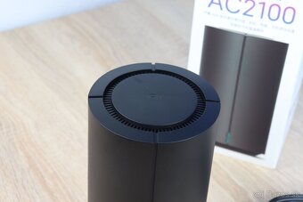 Xiaomi AC 2100 dvojpásmový router - 2