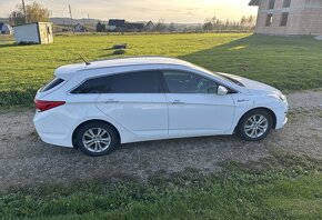 Hyundai I40 cw combi 1.7 CRDi 2011 rok 206000km NEPRIHLASENE - 2