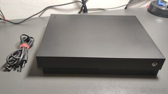 Xbox One X 1TB - 2