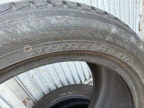 2ks Zimne pneumatiky YOKOHAMA 235/50 R19 - 2