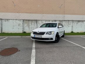 Škoda Superb Combi 2.0 TDI CR Business DSG - 2