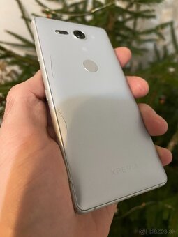 Sony xperia XZ2 compact - 2